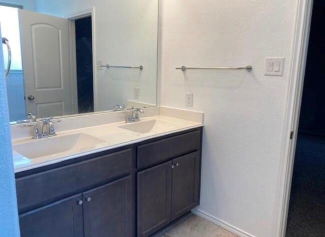 Building Photo - 22115 Dove Valley Ln