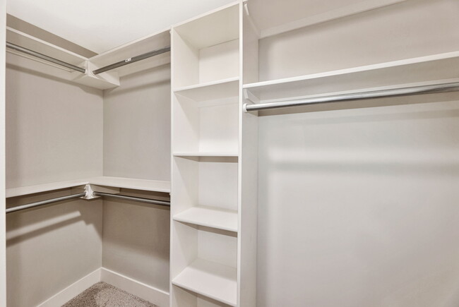 Building Photo - 2204 Quivira Cir