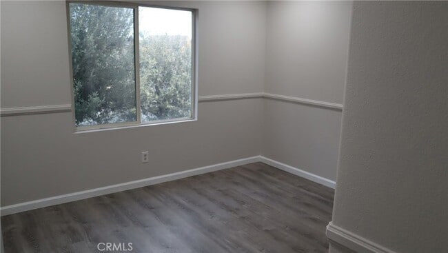 Building Photo - 3722 Almansa Way