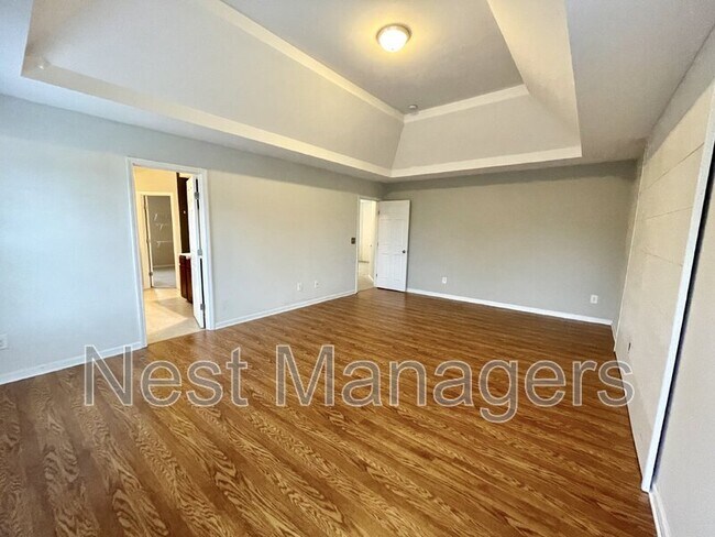 Building Photo - 311 Highgrove Dr