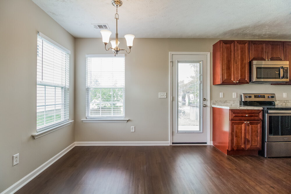 Building Photo - 1065 Tammy Sue Ln