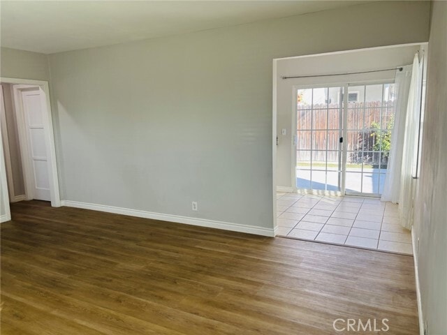 Building Photo - 8843 E Greenwood Ave