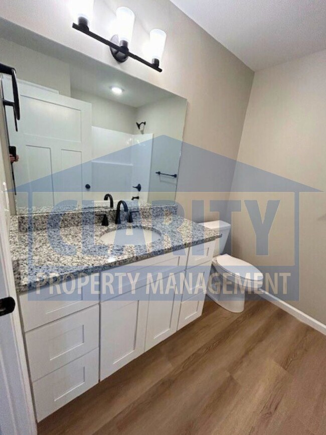 Building Photo - *Brand New* 3 bedroom home!