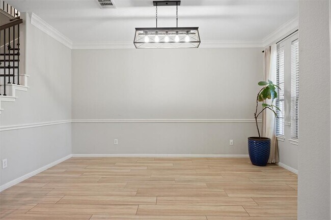Building Photo - 11109 Claro Vista Cove