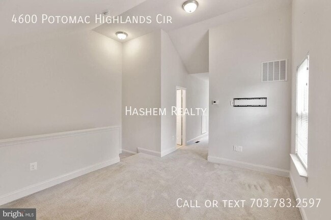Building Photo - 4600 Potomac Highlands Cir