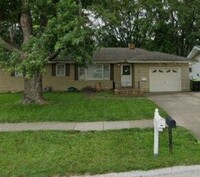 Building Photo - Small Town 3 bed/ 1 bath