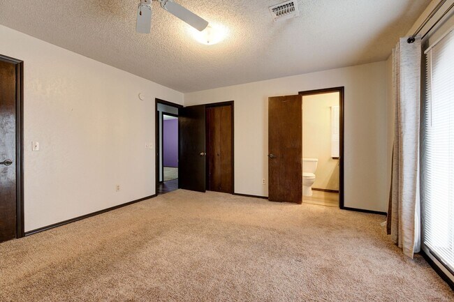 Building Photo - Welcome to your new home!