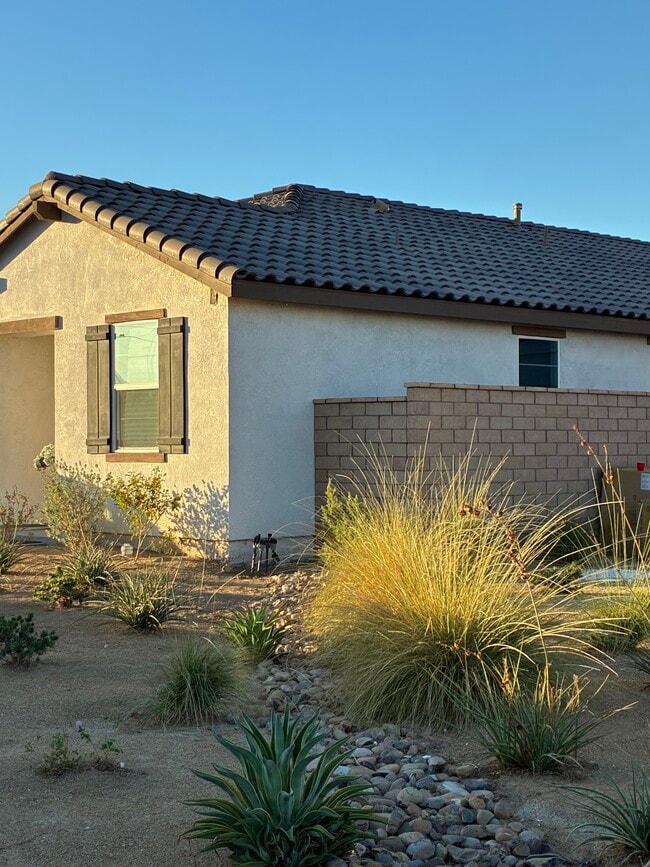 Building Photo - 42417 Lamporo Wy