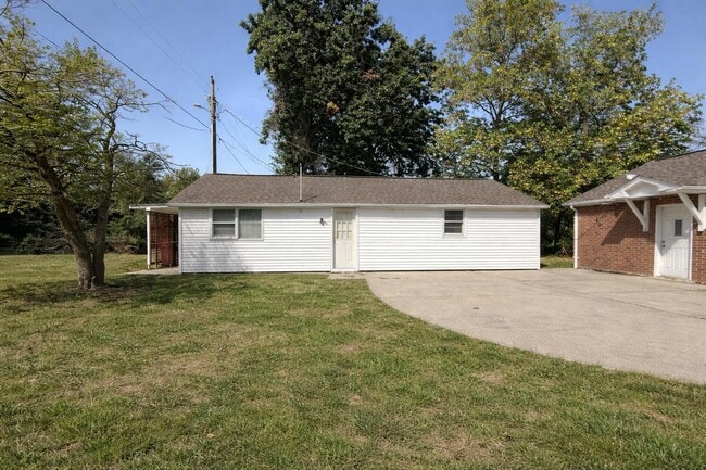 Building Photo - 2912 Mexico Gravel Rd