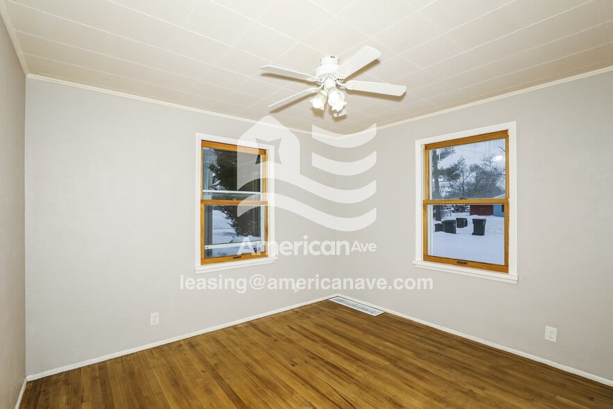 Building Photo - 1525 N Adams St