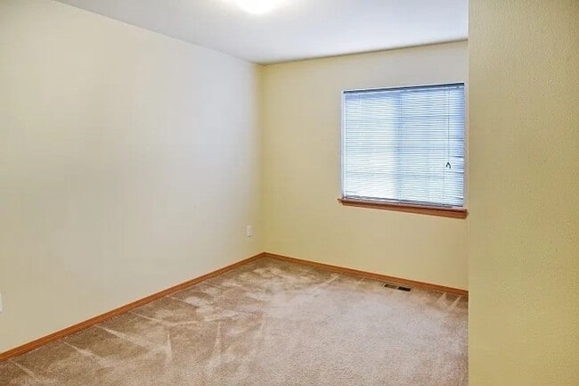 Building Photo - 3Bd/2Ba Marysville House