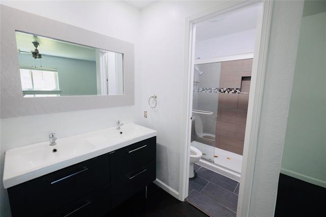 Building Photo - 991 Redcedar Way Dr