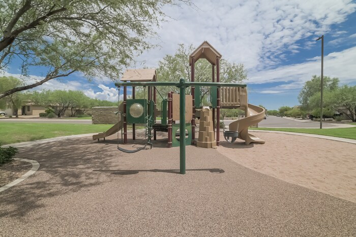 Building Photo - 43330 N Heavenly Way