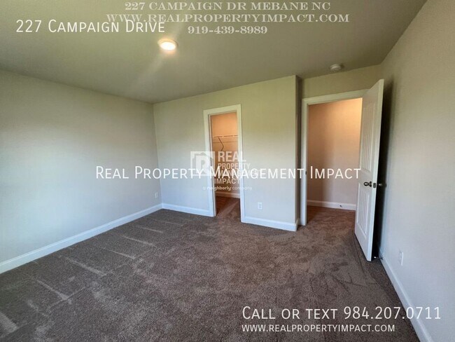 Building Photo - 227 Campaign Dr