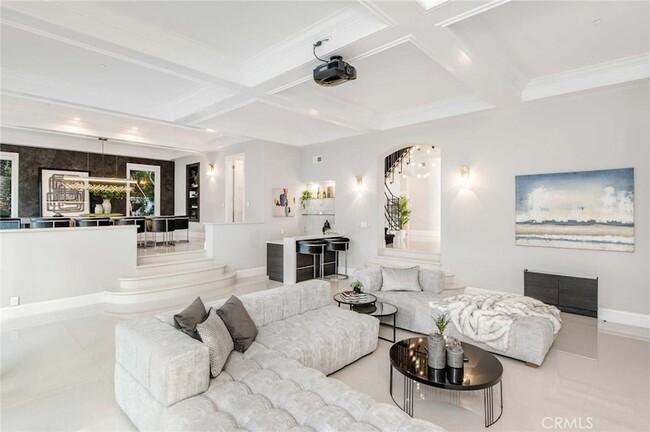 Building Photo - 1756 Clear View Dr