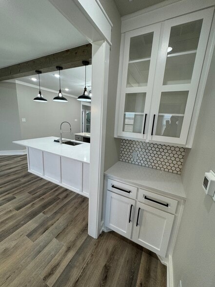 Building Photo - 904 N Fulton Ave