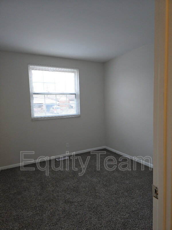 Building Photo - 9196 Gila Dr