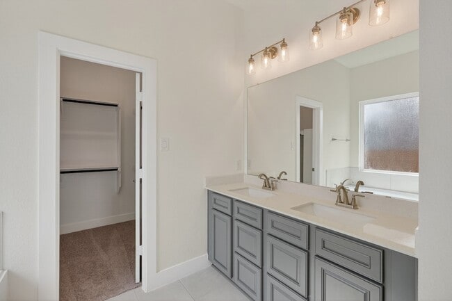 Building Photo - 648 Crested Duck Ct