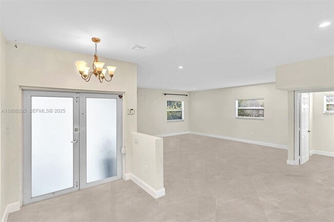 Building Photo - 2620 NE 214th St