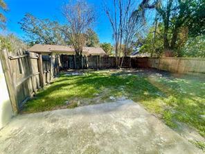 Building Photo - 115 Stefanik Rd