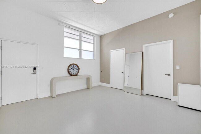 Building Photo - 7934 West Dr
