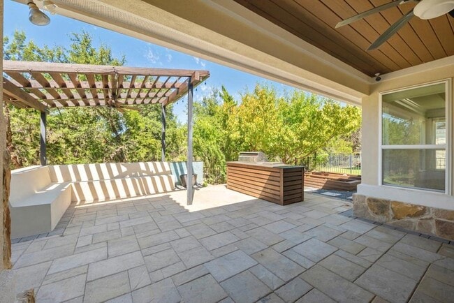 Building Photo - 11812 Mira Vista Way