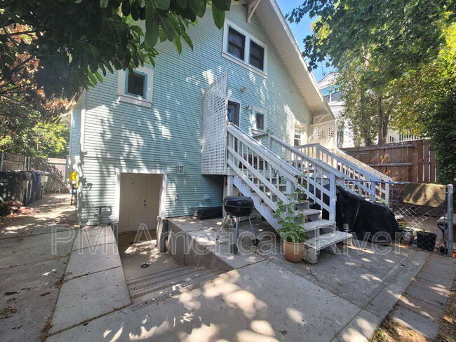Building Photo - 1218 U St