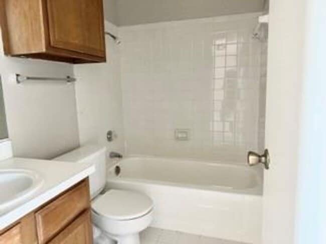 Building Photo - First-Floor 2BR/2BA Condo in Plano with Fireplace + 2 Carports