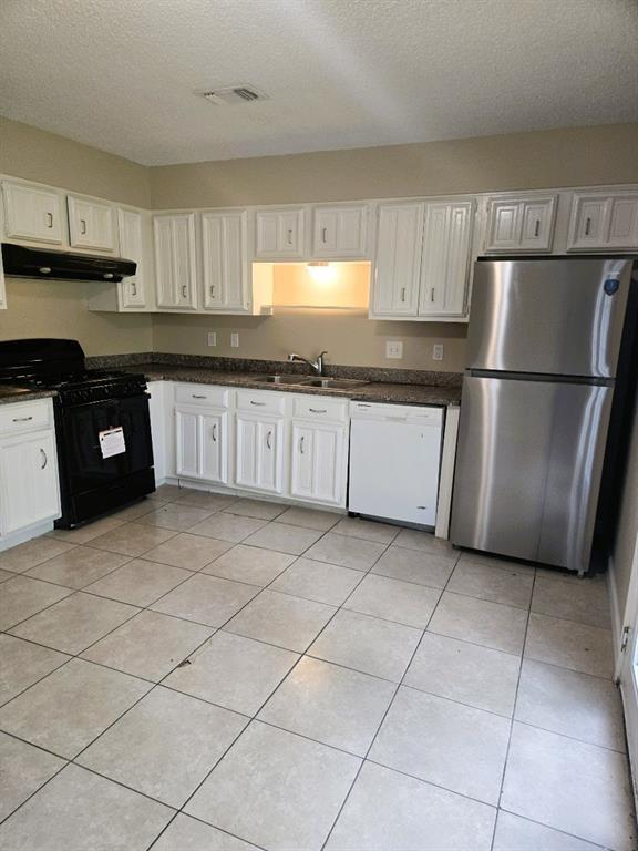 Building Photo - 3207 Glade Springs Dr