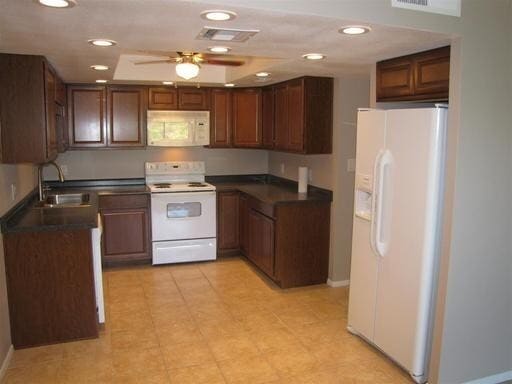 Building Photo - COMING SOON! Scottsdale Shadows 2Bed 2Bath includes ALL UTILITES!