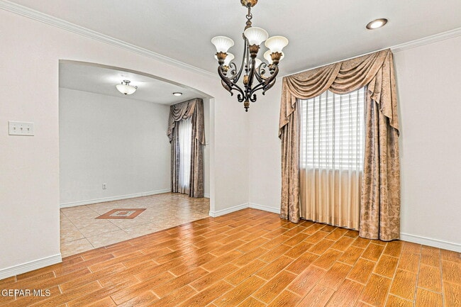 Building Photo - 6340 Modesta St