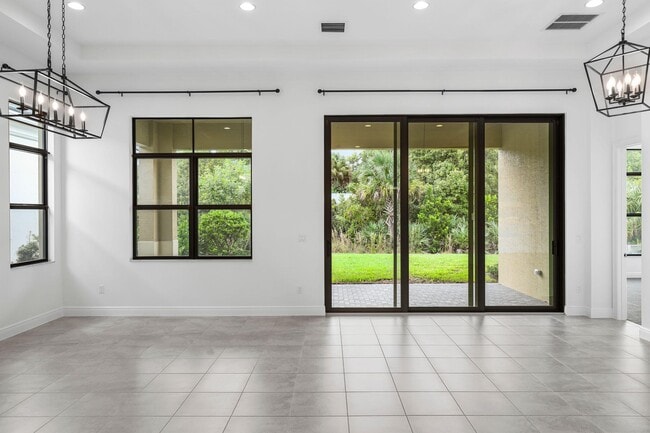 Building Photo - 13378 Artisan Cir