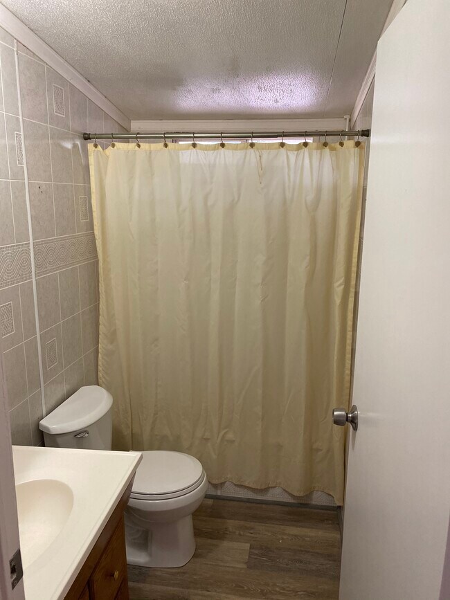 Second Bathroom - 204 Romero St