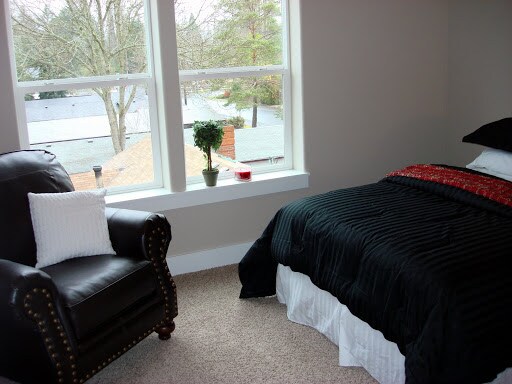 Building Photo - 3BDRM 2.5BTH Condo Duplex, Attached Garage...