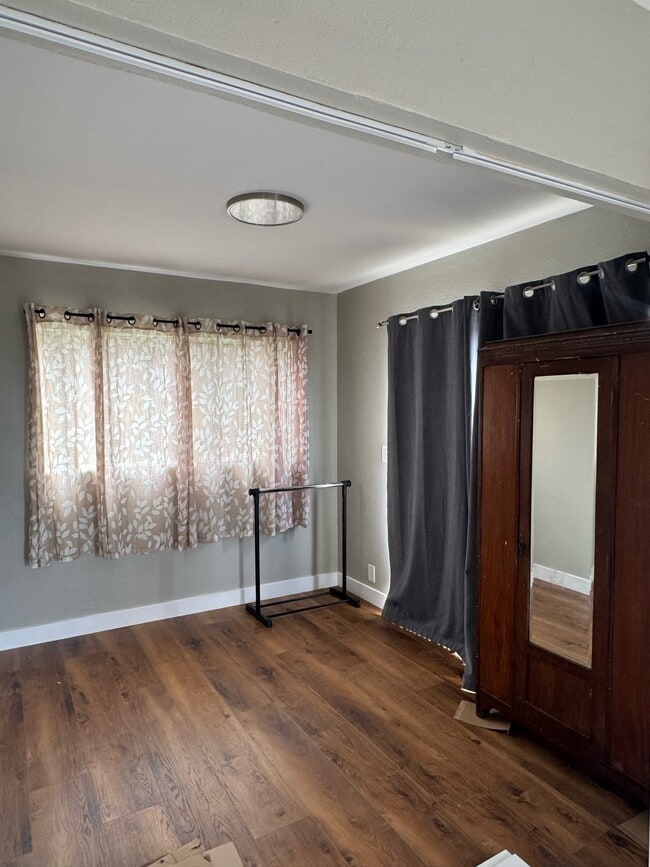 Building Photo - 40 Puia Pl
