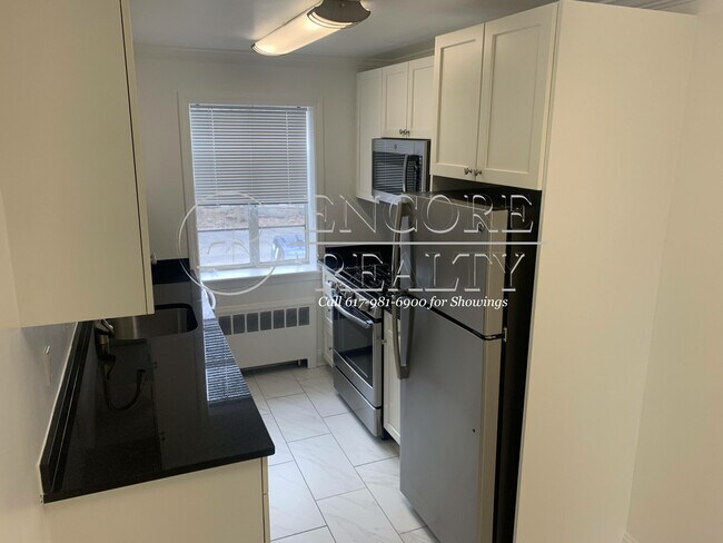 Building Photo - 86 St Paul St