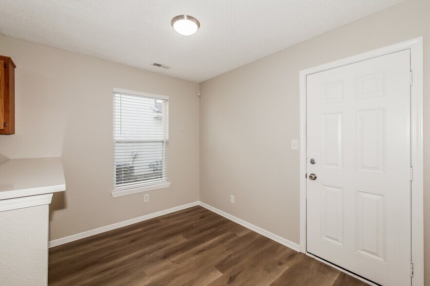 Building Photo - 3644 Whistlewood Ln