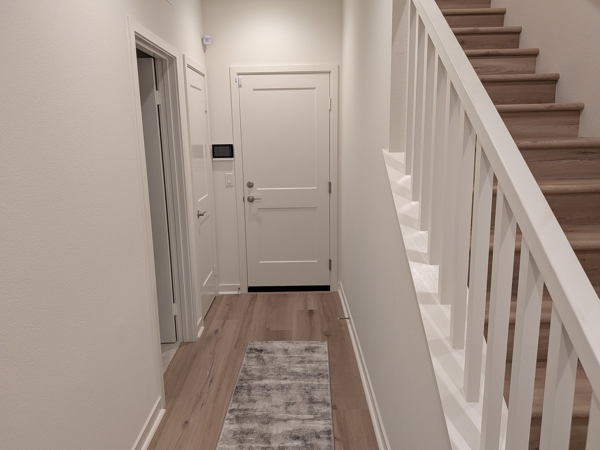 Building Photo - 2524 Elderberry Ln