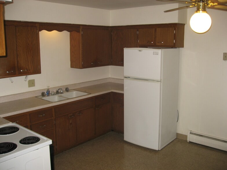 Building Photo - 205 Sunny Meade Ln