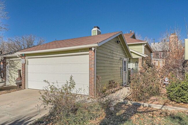 Building Photo - Charming 2-Bedroom 1.5 bathroom home in Au...