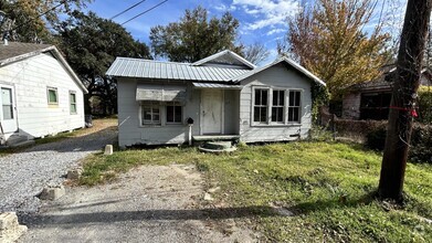 Building Photo - 3628 Wenonah St