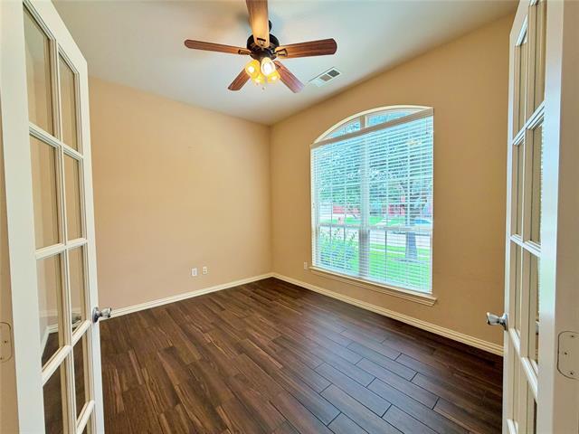 Building Photo - 7105 Handen Dr