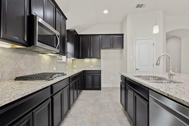 Building Photo - 3508 De Torres Cir
