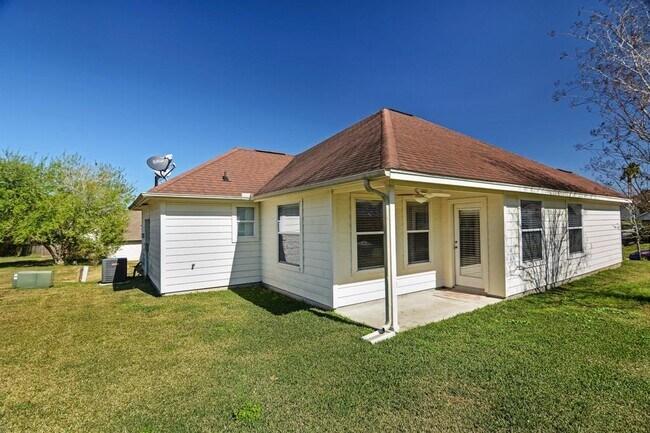 Building Photo - 105 Cove Pl Ct