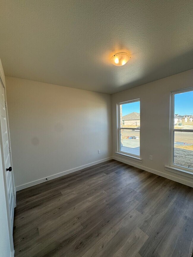 Building Photo - Brand New Construction 3/2/1 in Homestead!!! 1/2 off special  1st month's rent