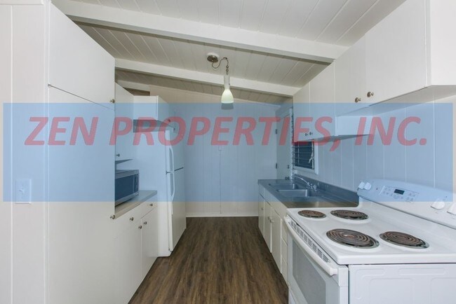 Building Photo - 7265 Nohili St