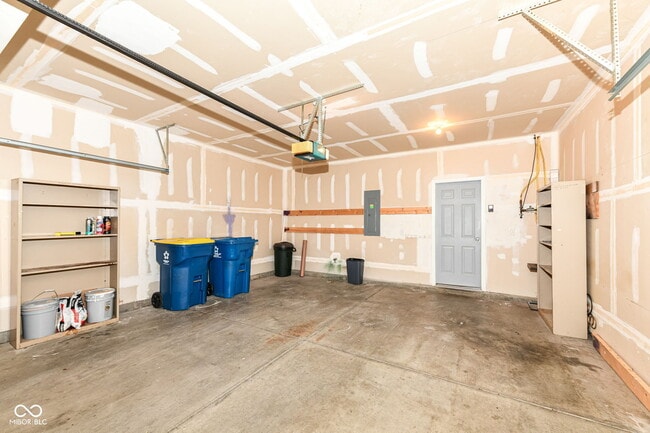 Building Photo - 4012 Weston Pointe Dr