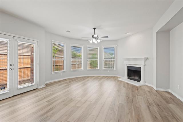 Building Photo - 689 Bonham Dr