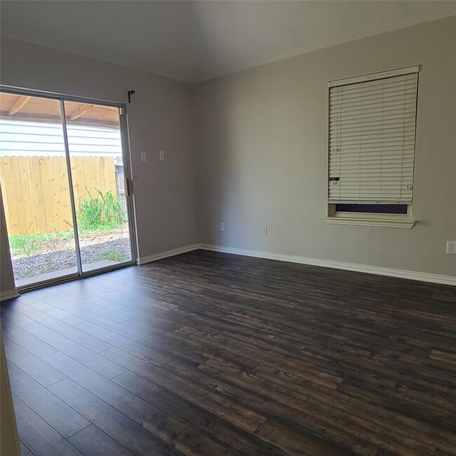 Building Photo - 15218 Lucky Star Dr
