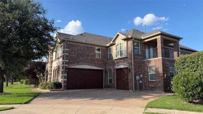 Building Photo - 6728 S Fork Dr